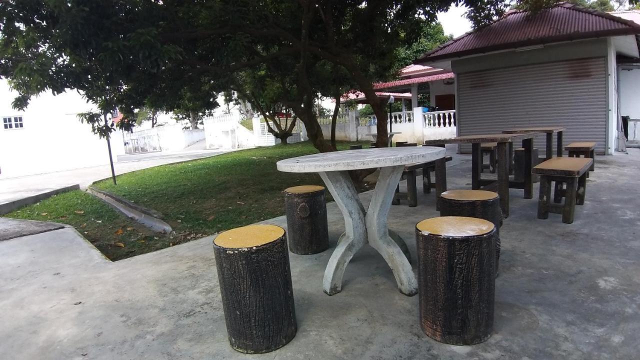 Seri Dusun Sepang Homestay & Event Space Екстериор снимка