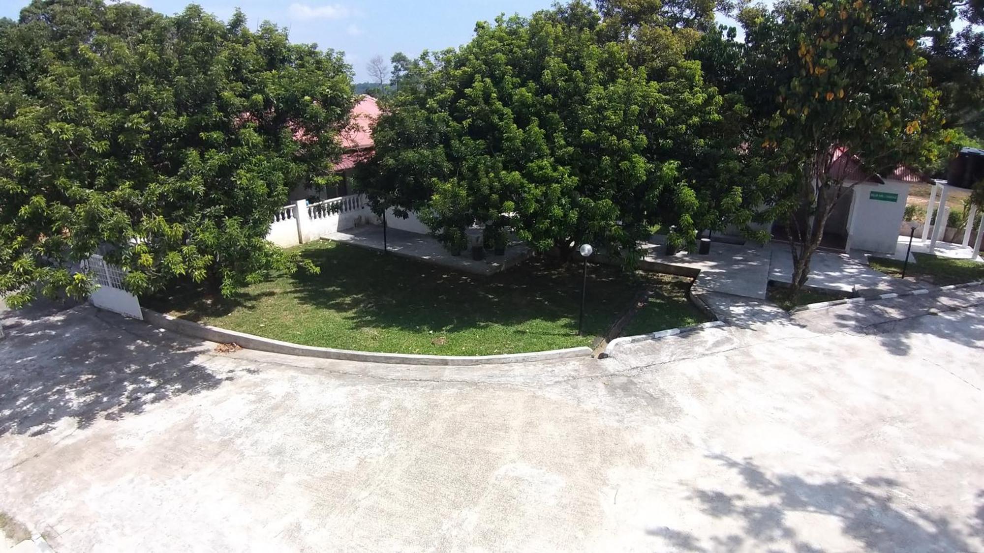 Seri Dusun Sepang Homestay & Event Space Екстериор снимка